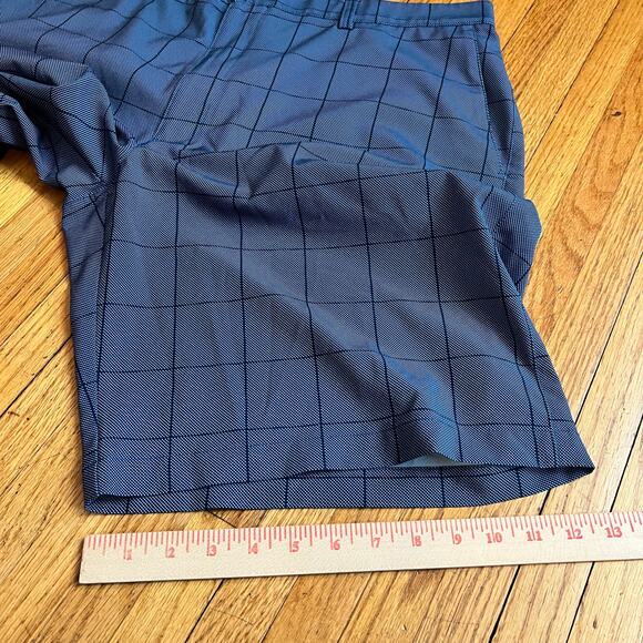 PGA Tour Shorts Mens 40 X10 Blue Plaid Performance Golf Chino Polyester Blend - Picture 6 of 9